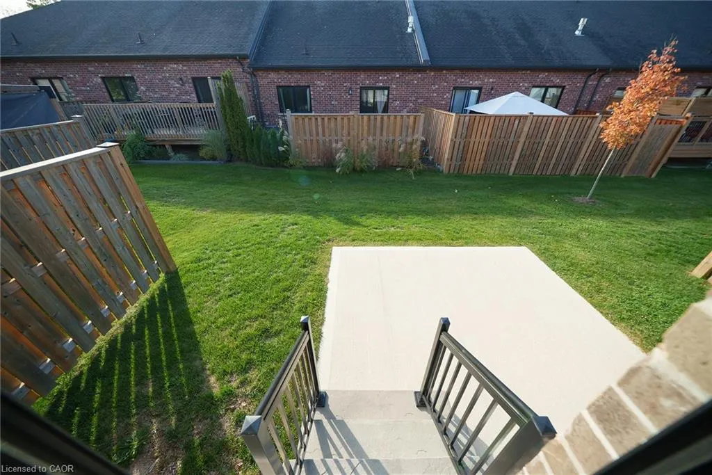 14 Tamarack Way