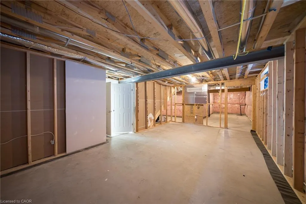 14 Tamarack Way