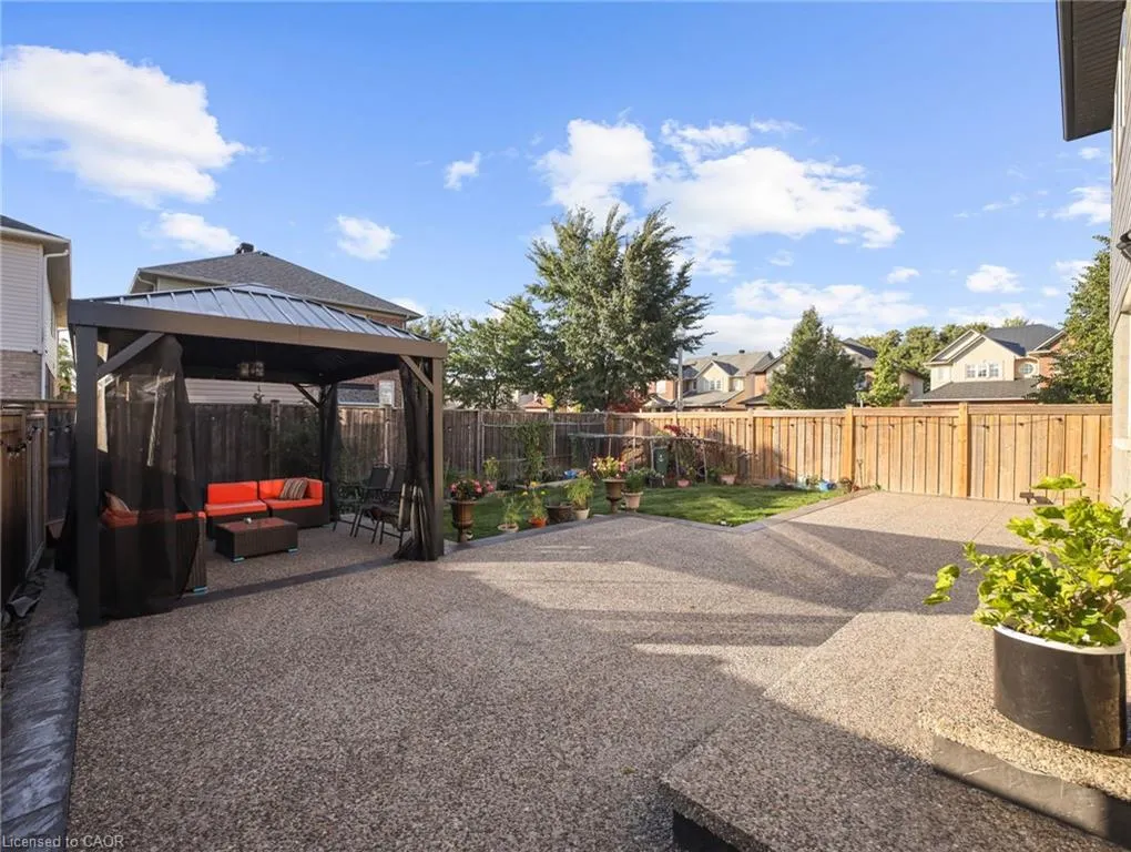 4 St Anthony Place
