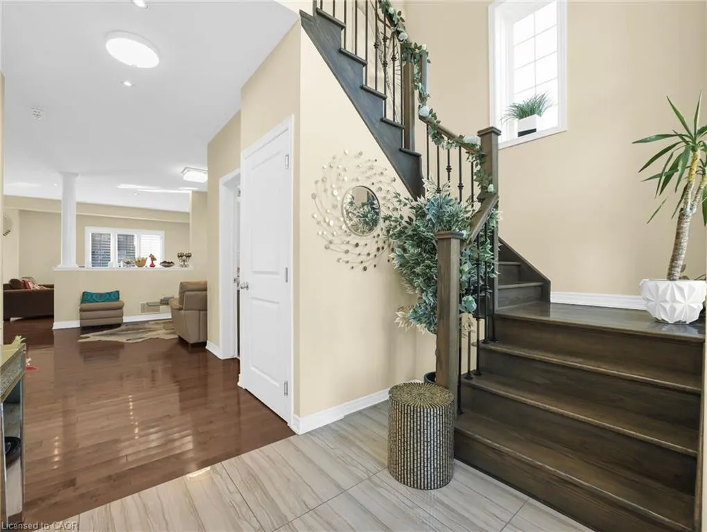 4 St Anthony Place
