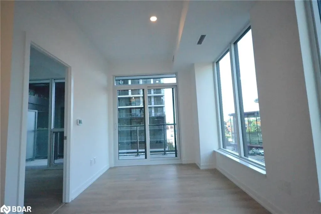 1100 Sheppard Avenue W, #307