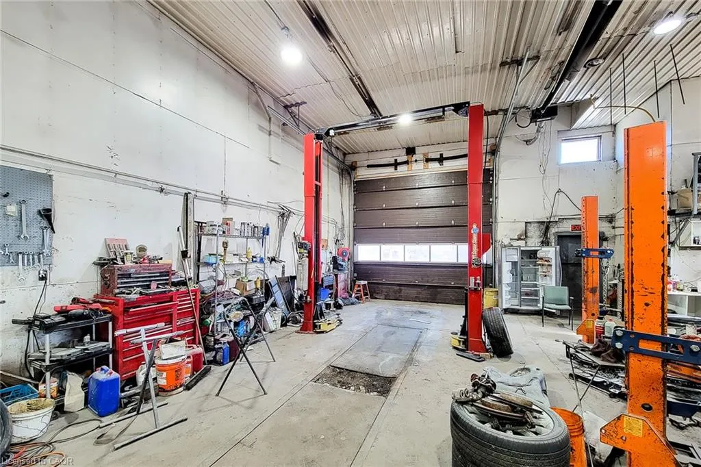 548 Junction Rd Road