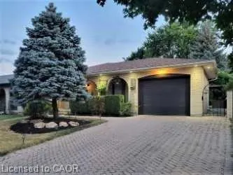 147 Muriel Crescent
