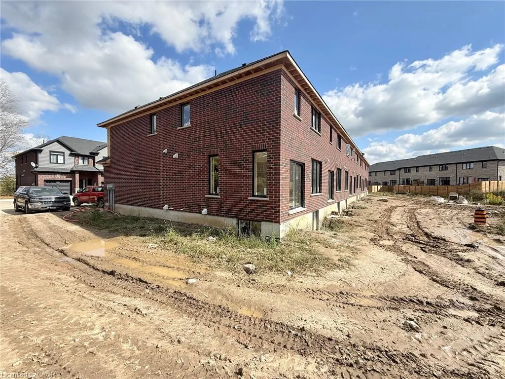 40 Walker Road, #40