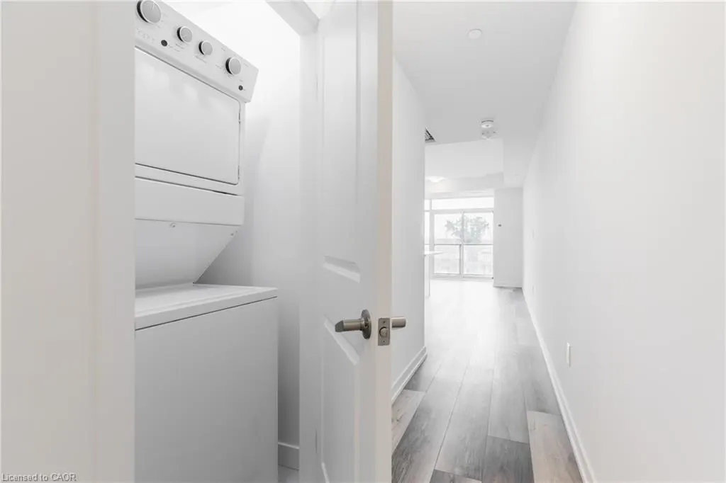 450 Dundas Street E, #318