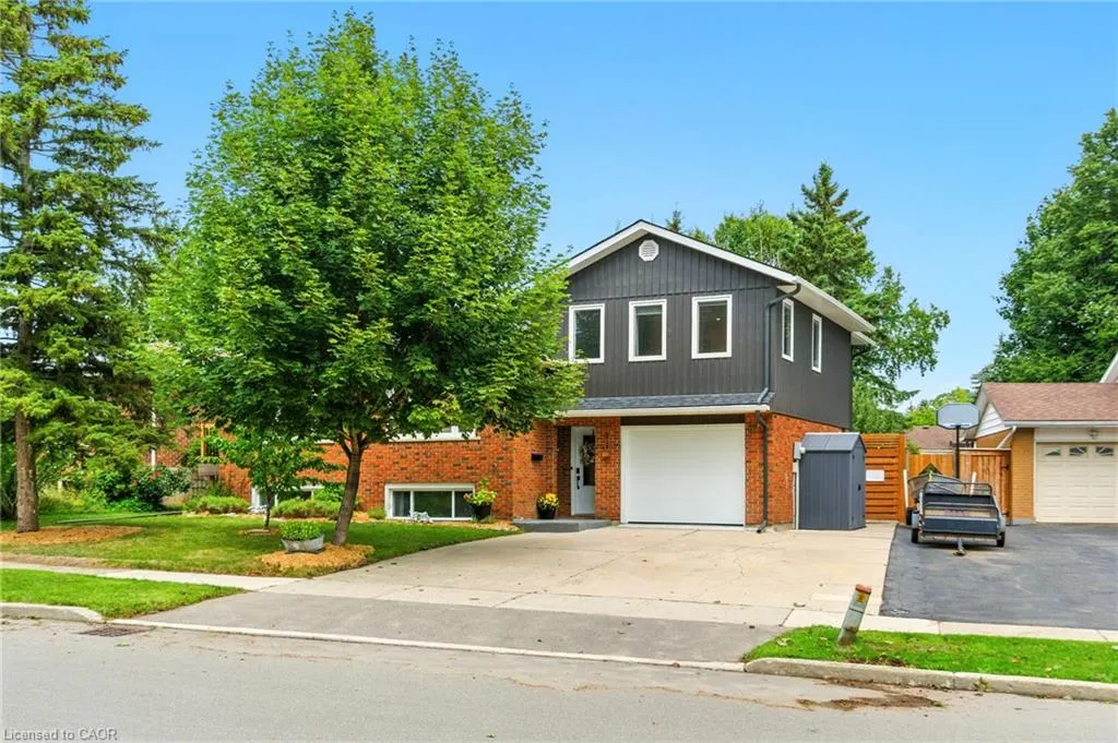 210 Northlake Drive