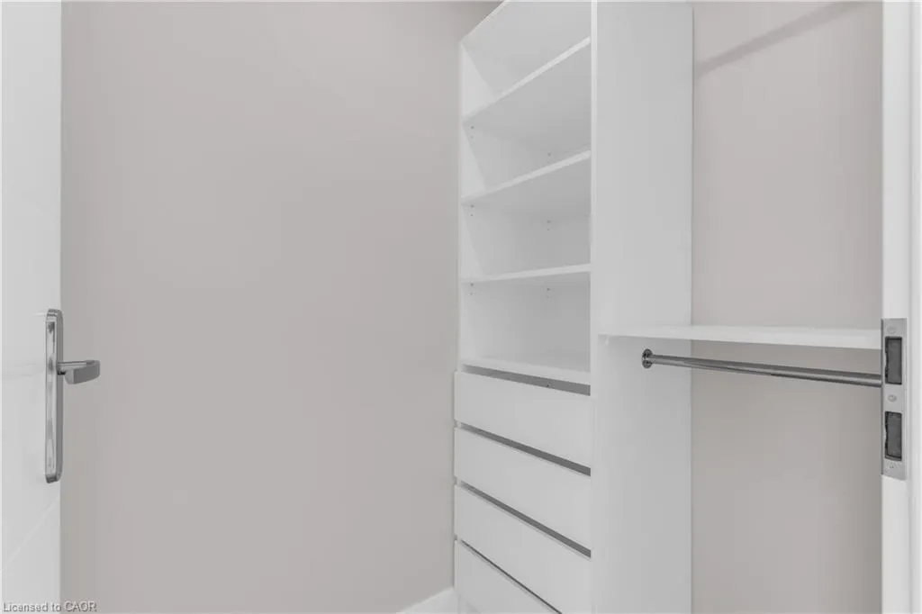 60 Frederick Street, #307