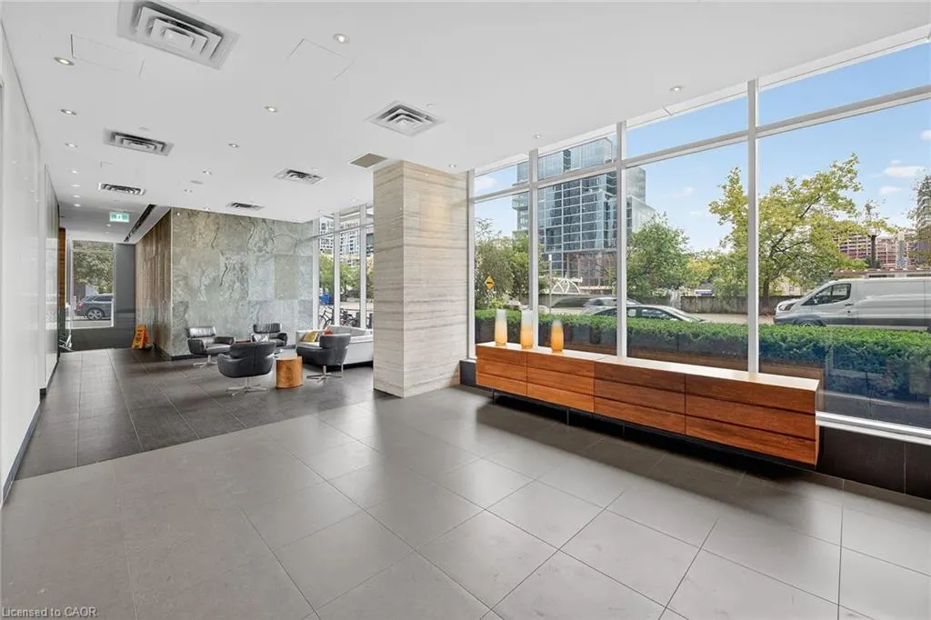 15 Iceboat Terrace, #1205