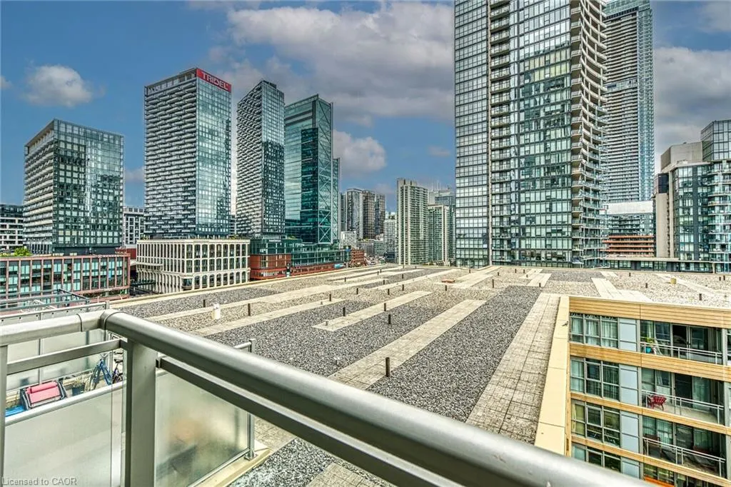 15 Iceboat Terrace, #1205