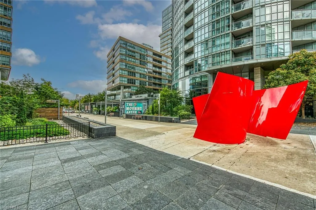 15 Iceboat Terrace, #1205