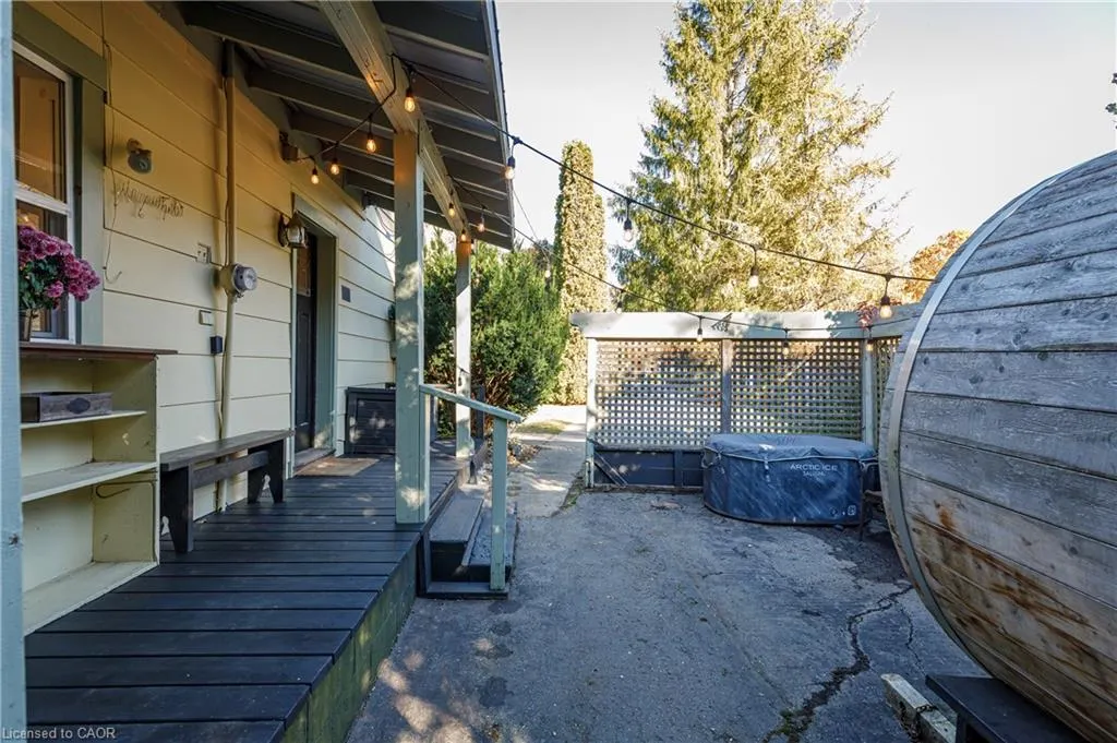 225 Berry Street