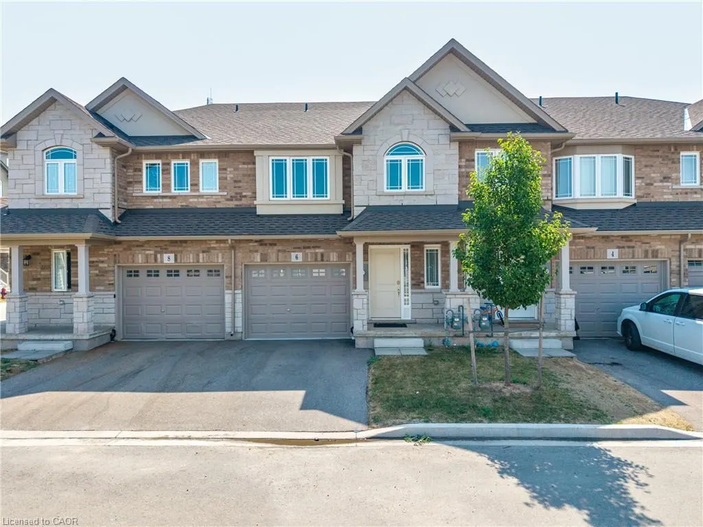 6 Loon Lane