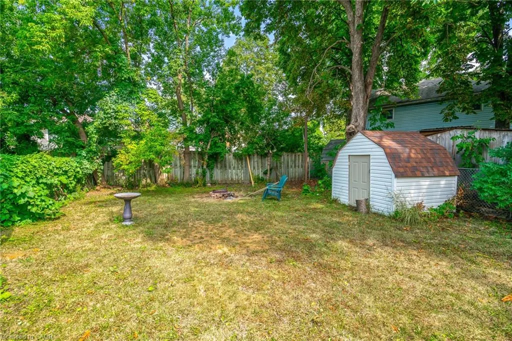 7 Elmwood Avenue