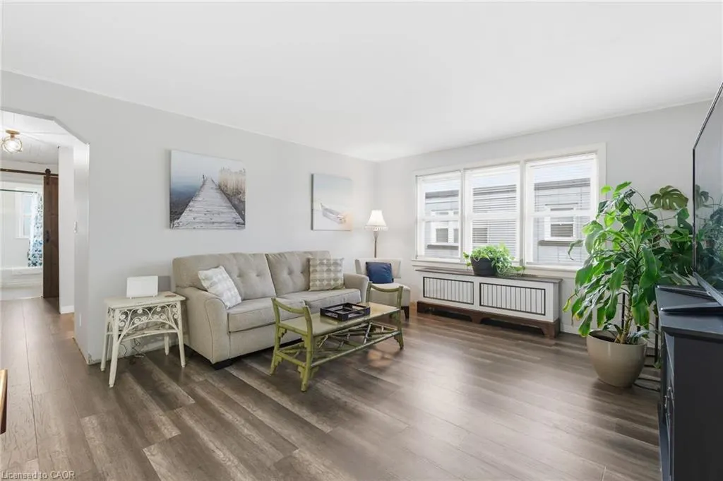 1755 King Street E, #9