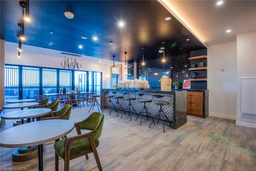 181 King Street S, #1612