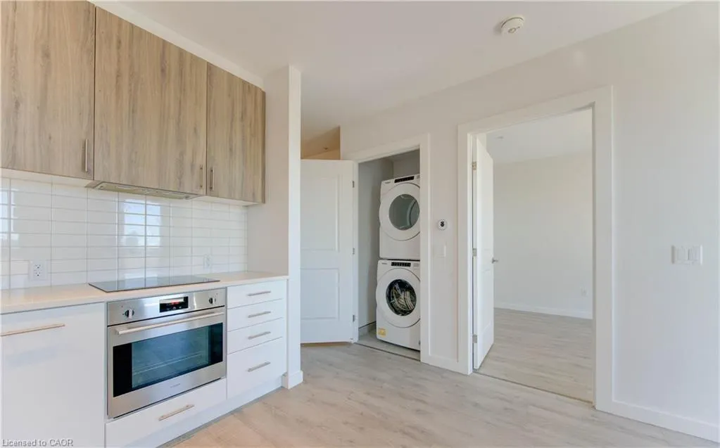 181 King Street S, #1612