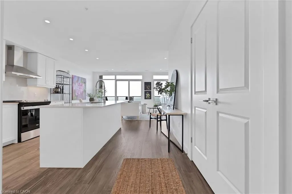 50 Grand Avenue S, #1906