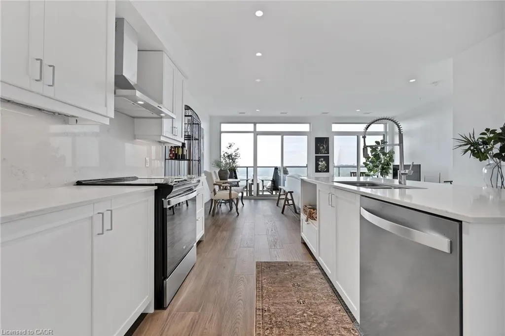 50 Grand Avenue S, #1906
