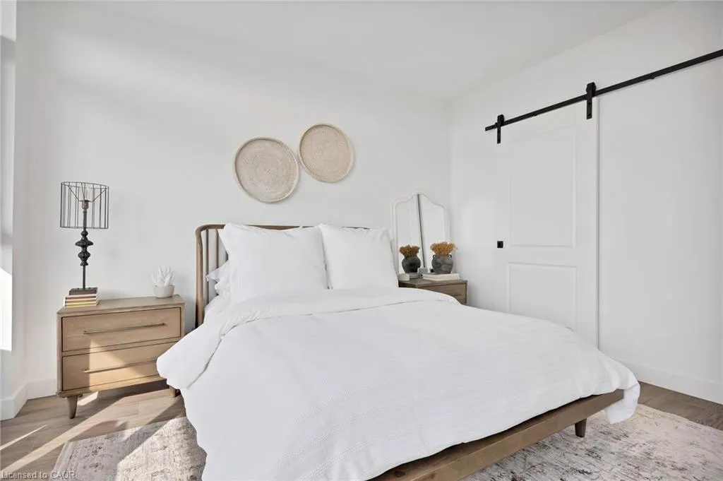 50 Grand Avenue S, #1906