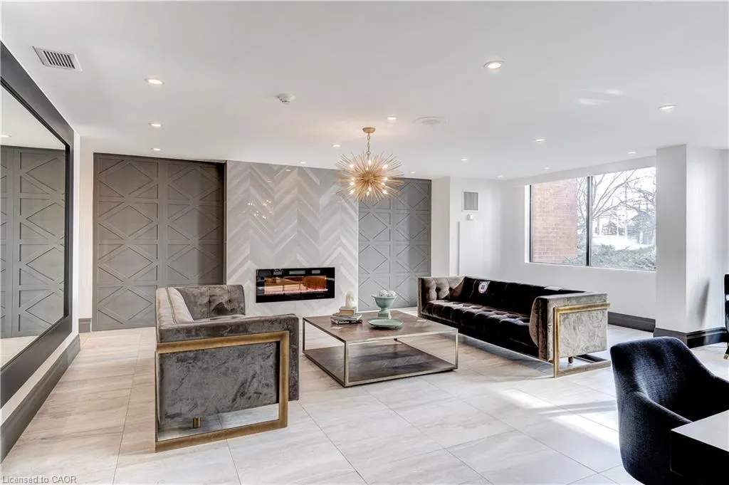 1270 Maple Crossing Boulevard, #1505