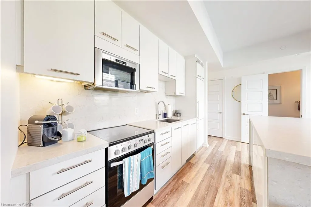 233 Broward Way, #10