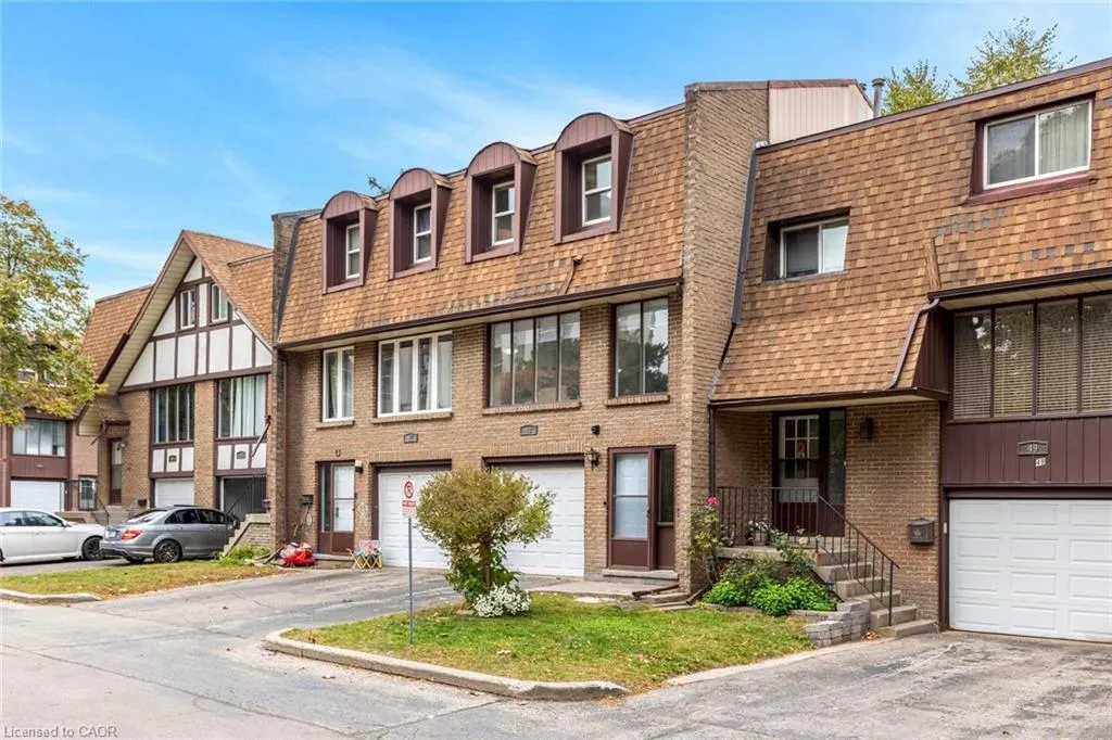 49 Cedarwoods Crescent, #48