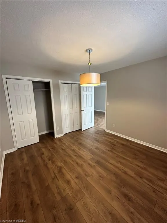 137 Whitlaw Way