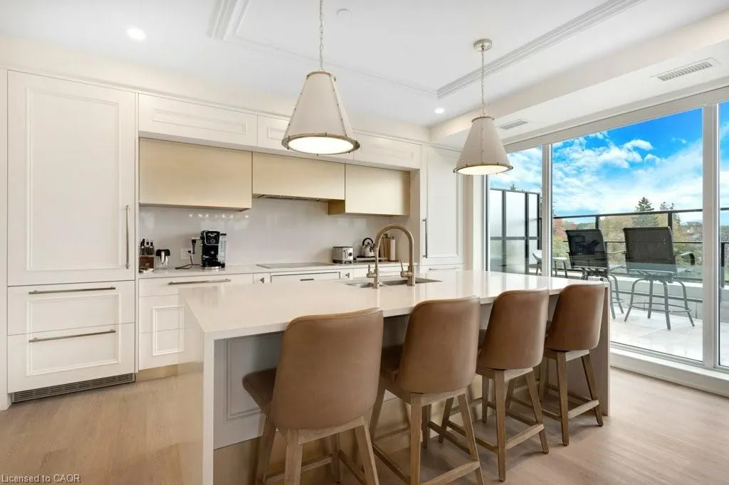 6523 Wellington 7 Road, #421