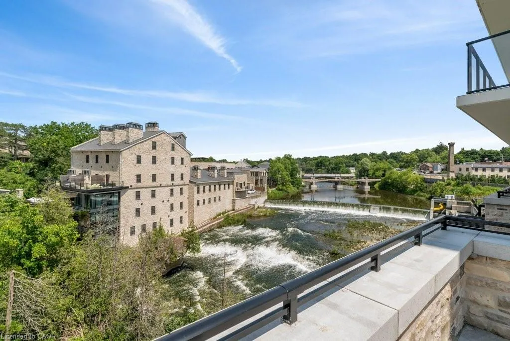 6523 Wellington 7 Road, #421