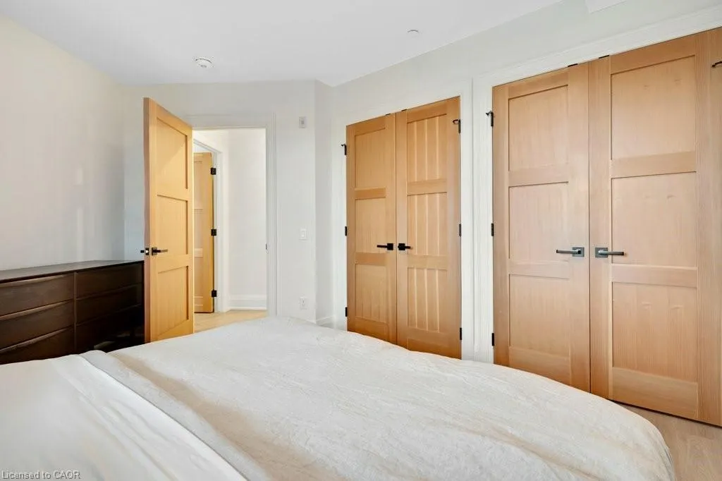 6523 Wellington 7 Road, #421
