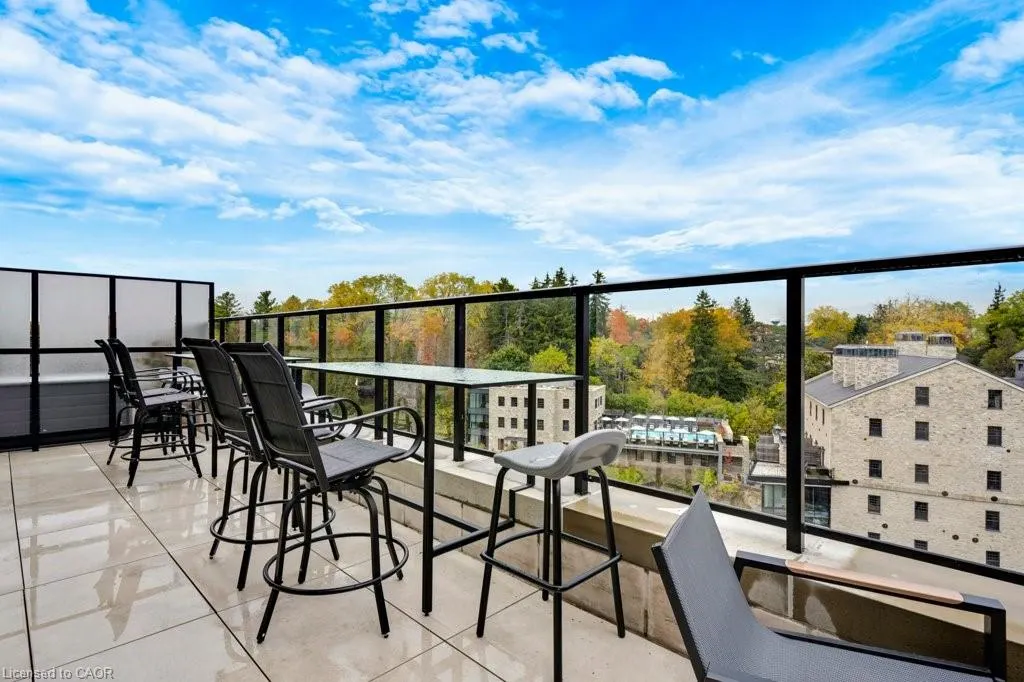 6523 Wellington 7 Road, #421