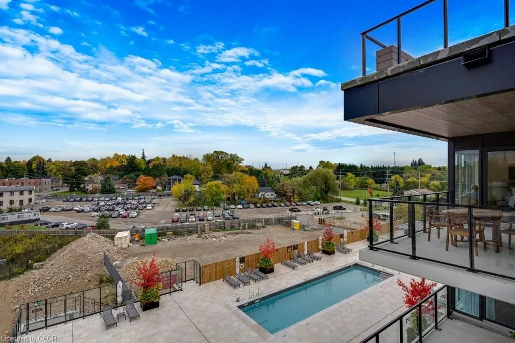 6523 Wellington 7 Road, #421