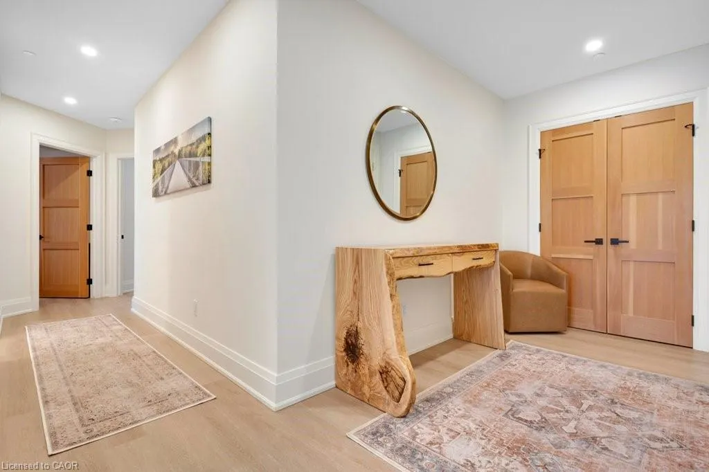 6523 Wellington 7 Road, #421