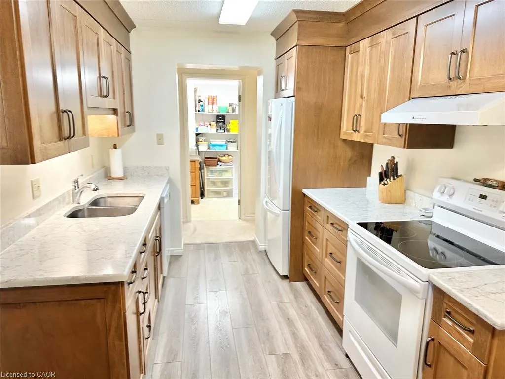 11 Mill Pond Court, #103