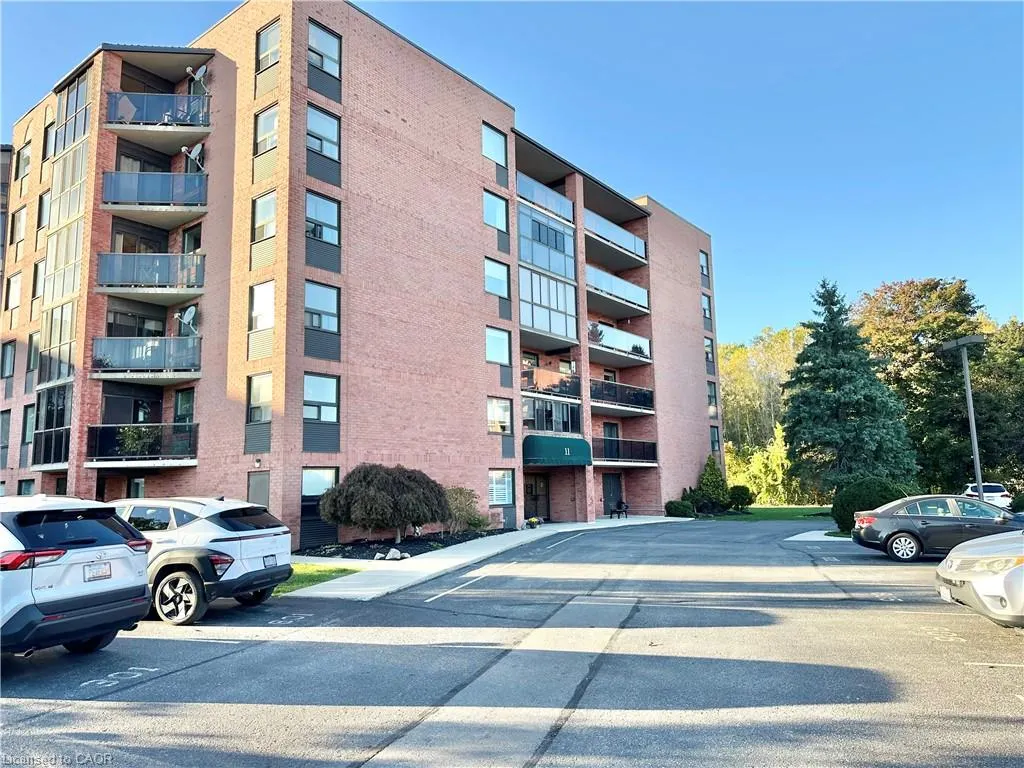 11 Mill Pond Court, #103