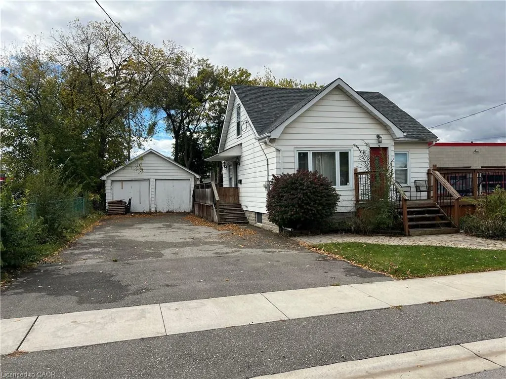 42 Elmwood Avenue