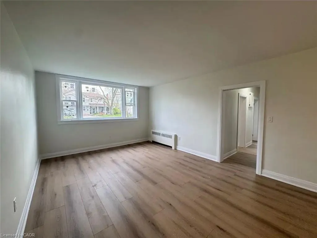 32 Price Avenue, #11