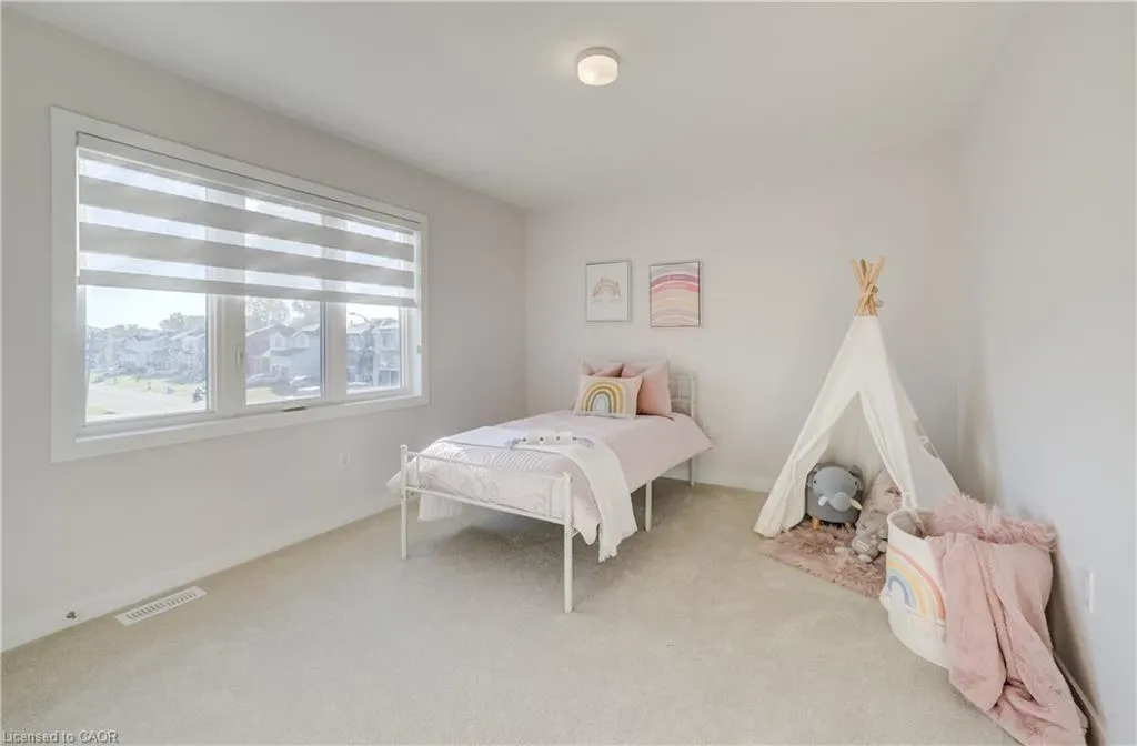 55 Tulip Crescent