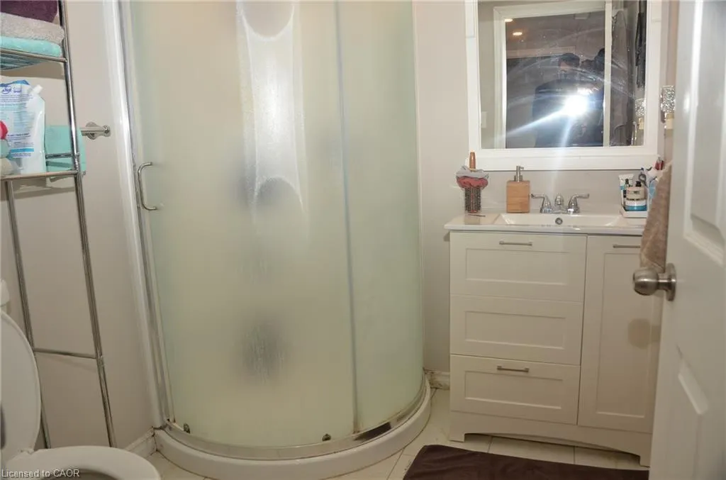 82 Palmer Road, #2