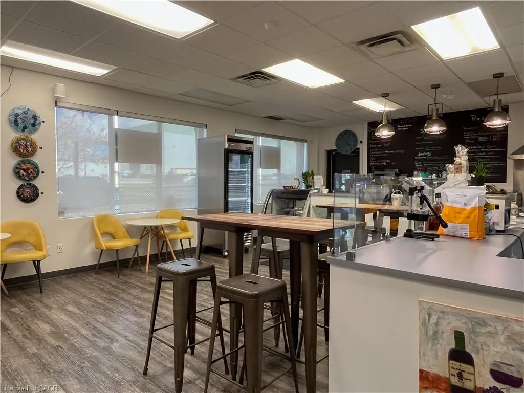 614 Coronation Boulevard, #302