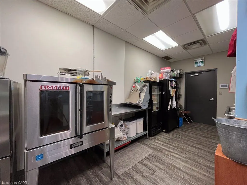 614 Coronation Boulevard, #302