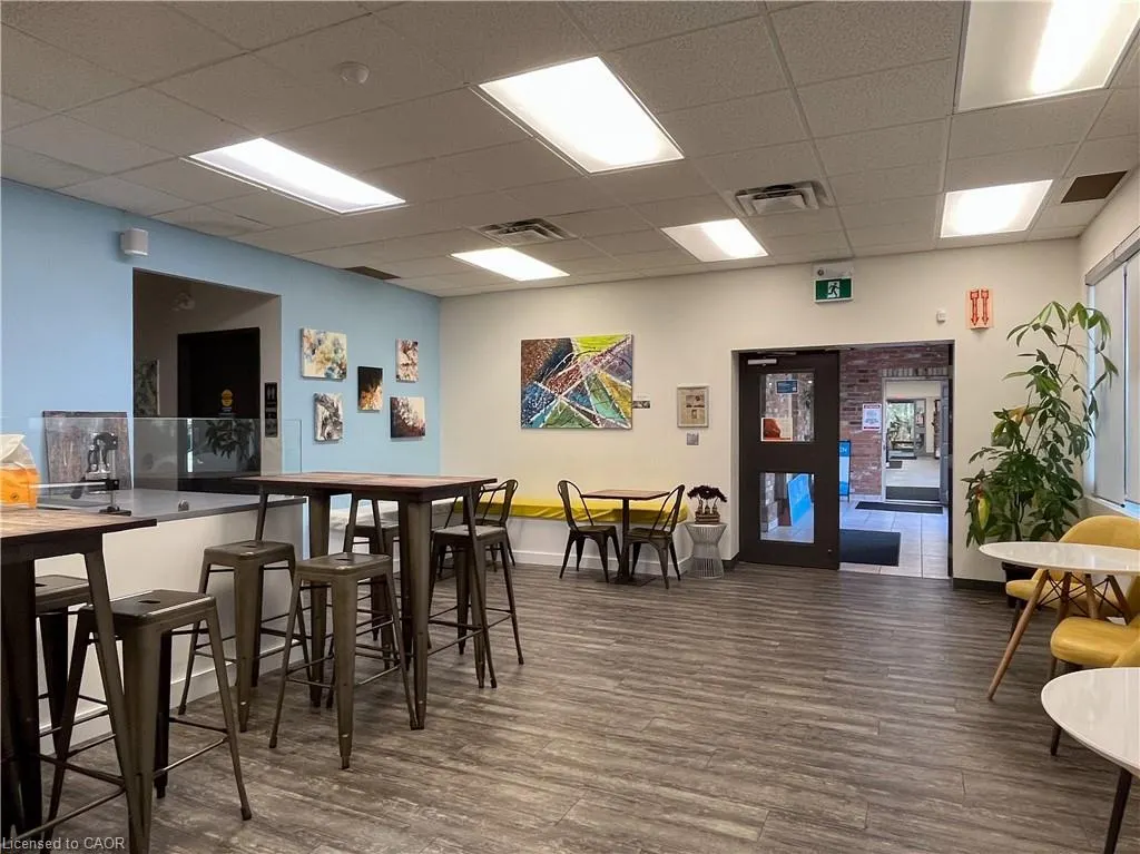 614 Coronation Boulevard, #302