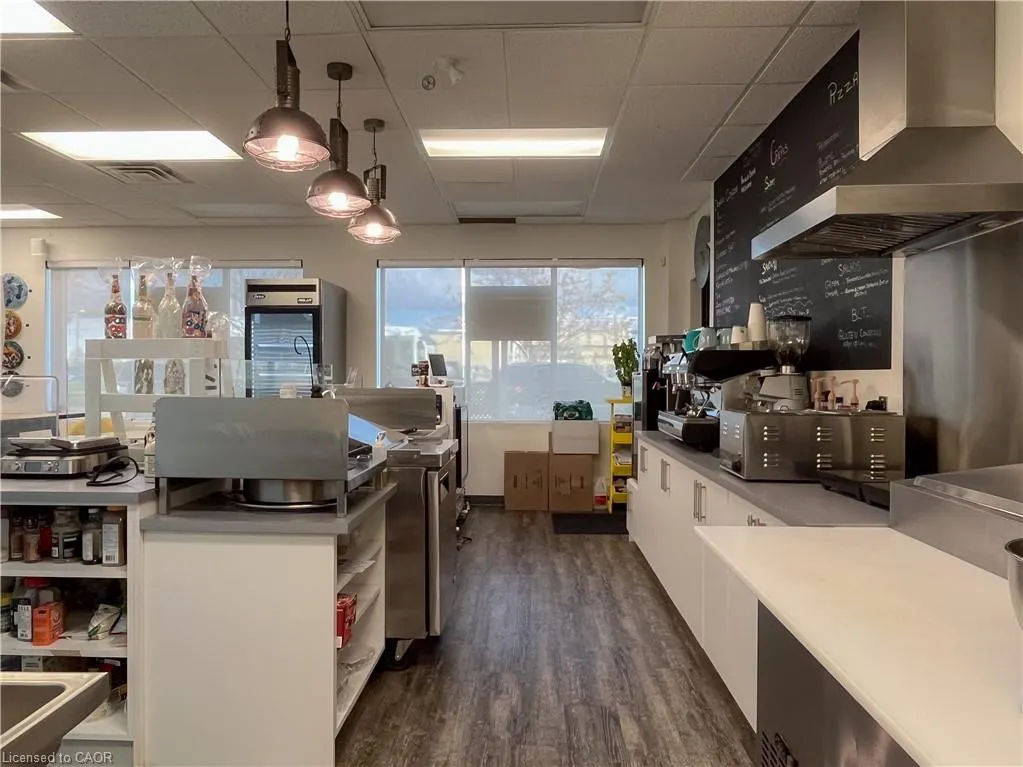 614 Coronation Boulevard, #302