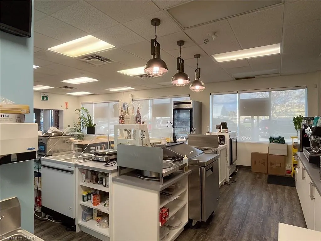 614 Coronation Boulevard, #302
