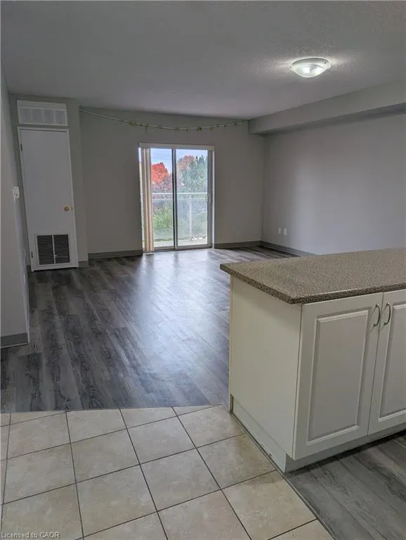 736 Old Albert Street, #210