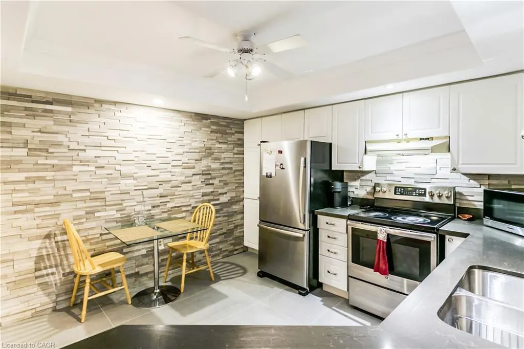 5080 Pinedale Avenue, #403