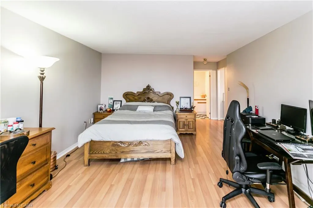 5080 Pinedale Avenue, #403