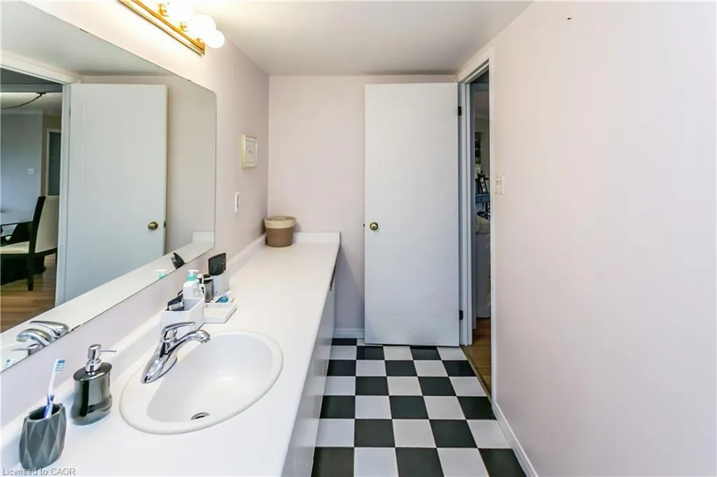 5080 Pinedale Avenue, #403