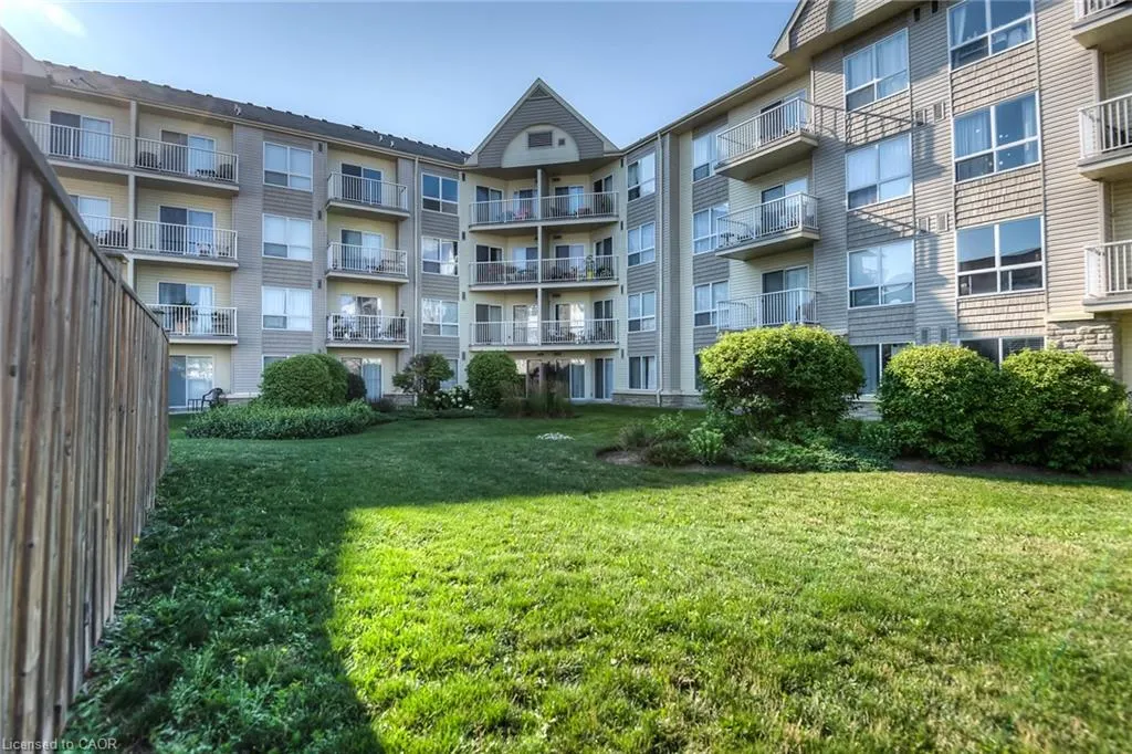 8 Harris Street, #122