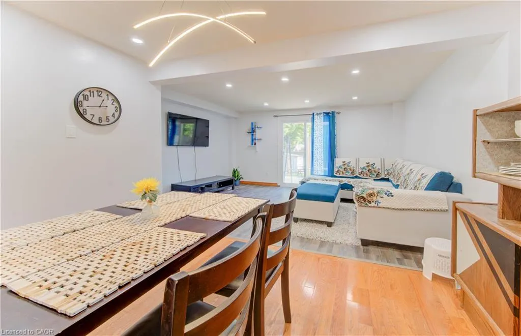 307 Northlake Drive, #A